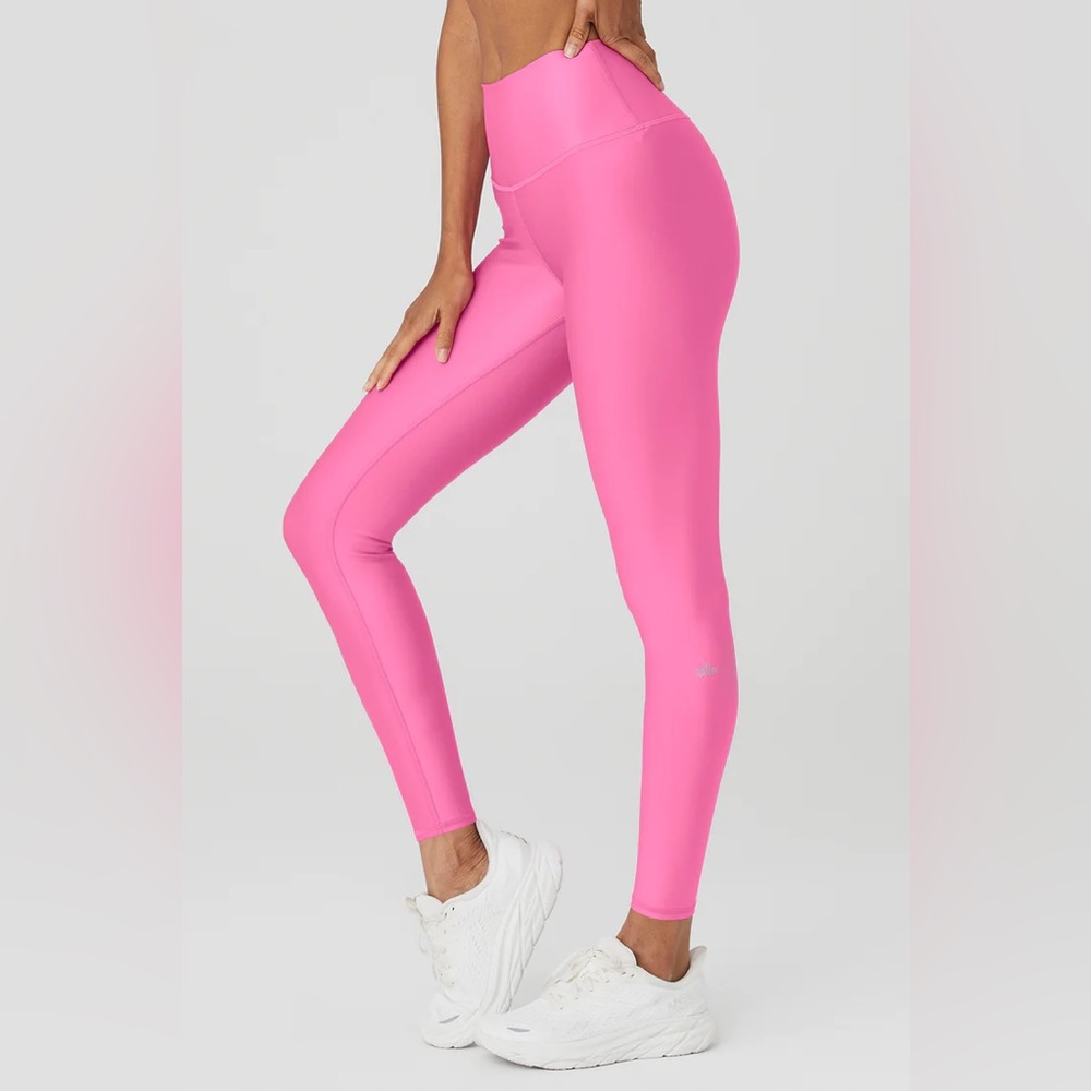 Alo Yoga High-Waist Airlift Legging in Paradise Pink